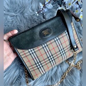 Authentic vintage Burberrys nova check tan crossbody bag (NW433)